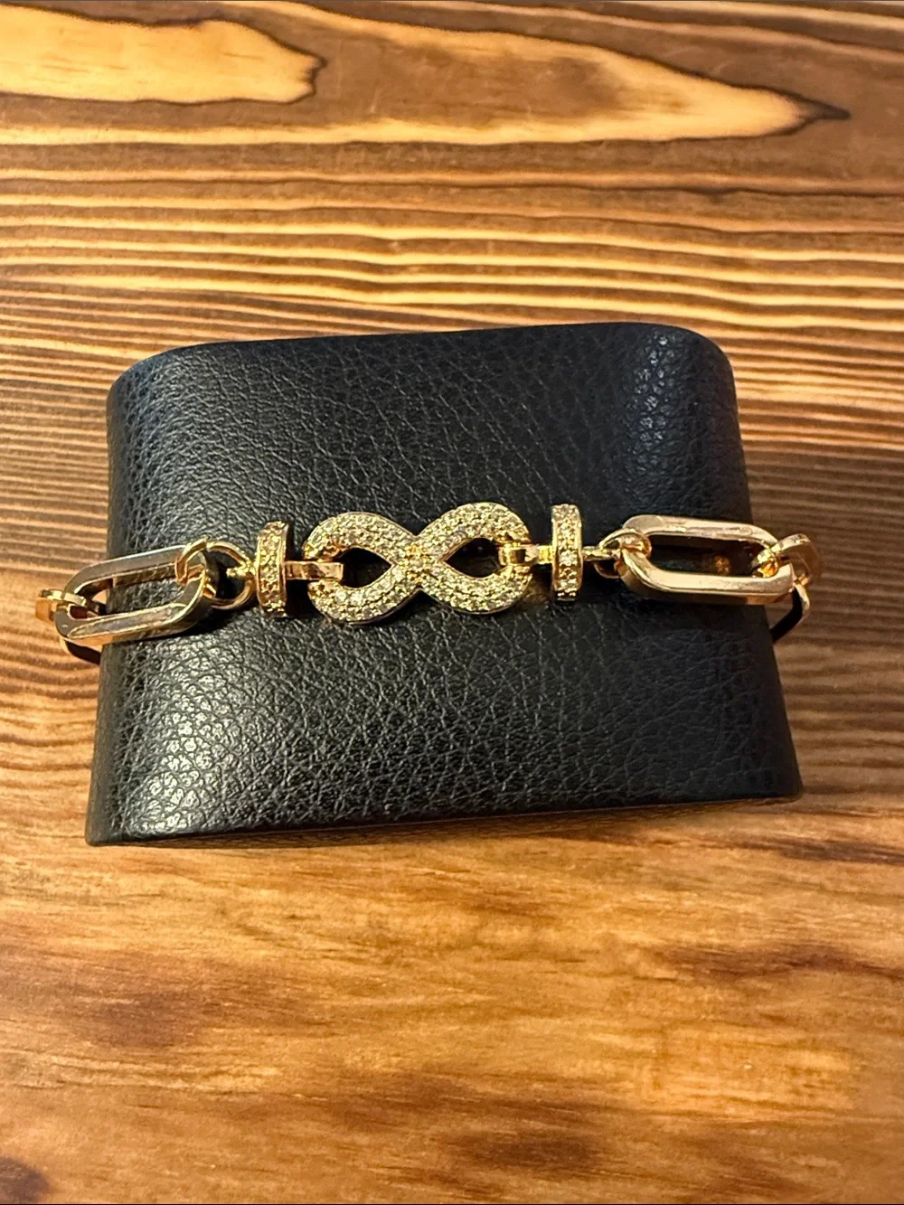 Gold Plated Infinity Link Bracelet for Women - Elegant Chain Accent